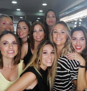 Clase de Automaquillaje en Valencia 1 Cristina García BEAUTY STUDIO AUTOMAQUILLAJE GRUPOS